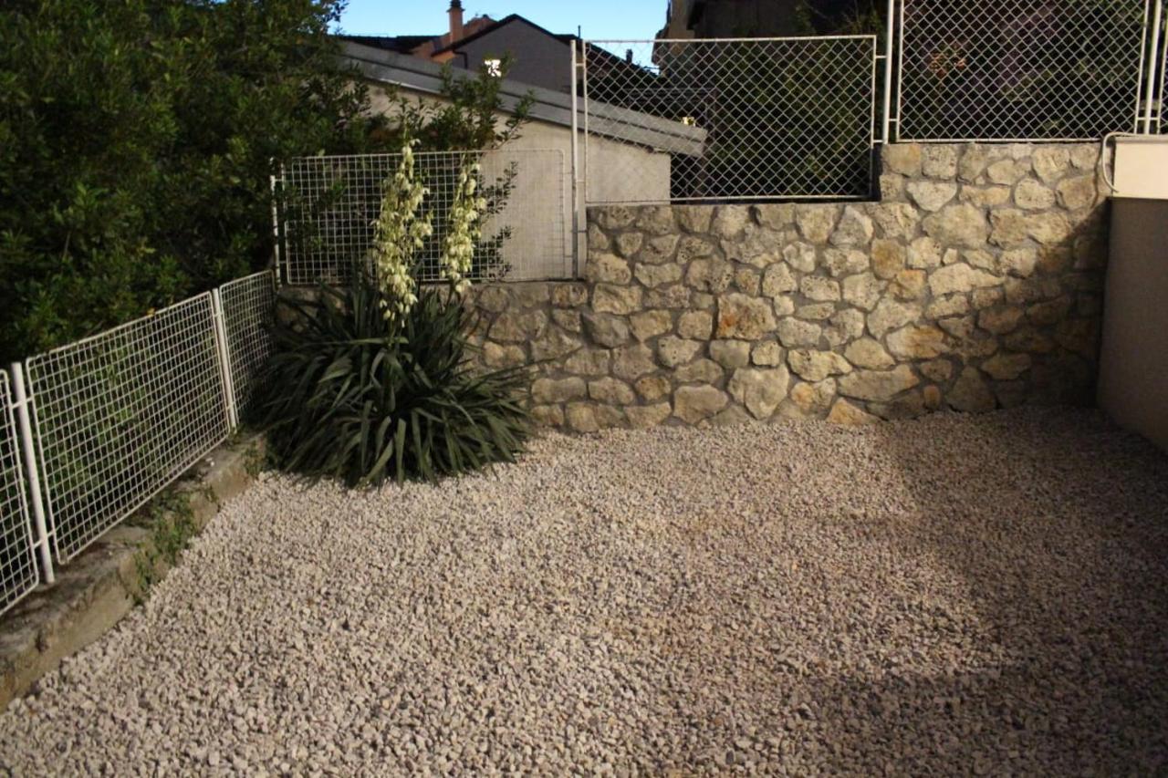 Apartments Agata شيبينيك المظهر الخارجي الصورة