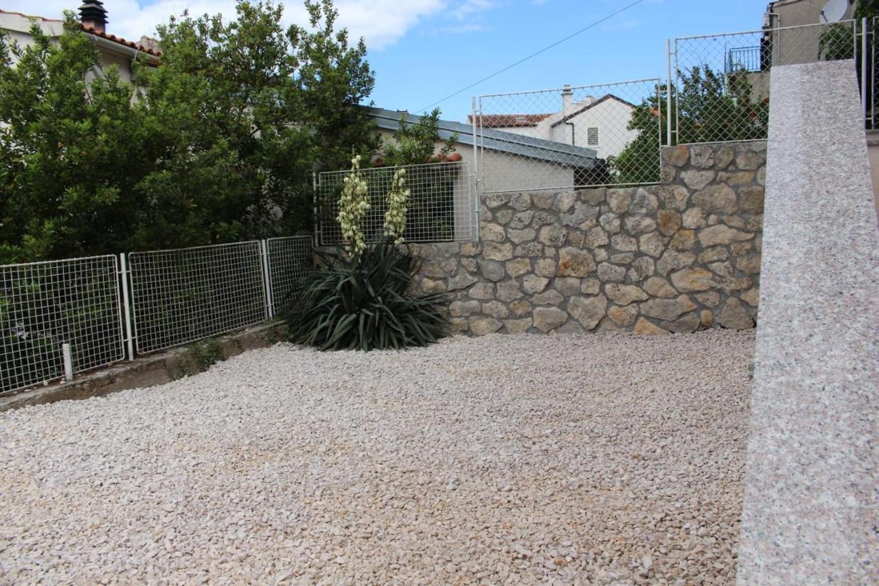 Apartments Agata شيبينيك المظهر الخارجي الصورة